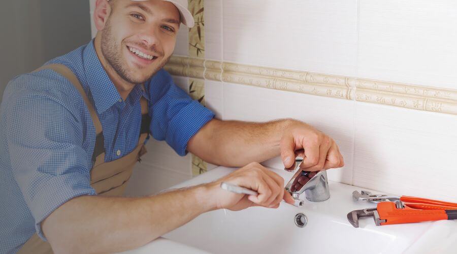 Professional clogged drains services in Conway Springs, KS